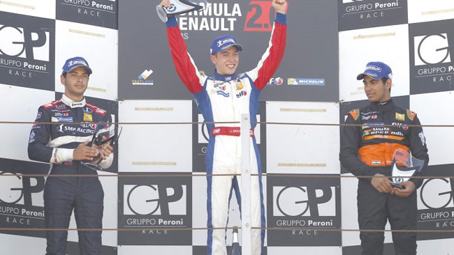 Jack Aitken vince gara 1 e torna in vetta alla classifica