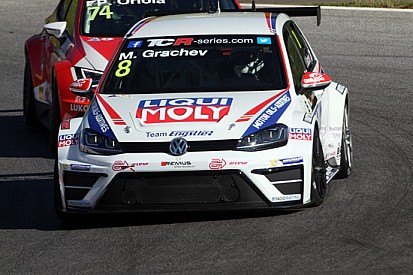 Austria, Libere 2: La spunta la VW Golf di Grachev