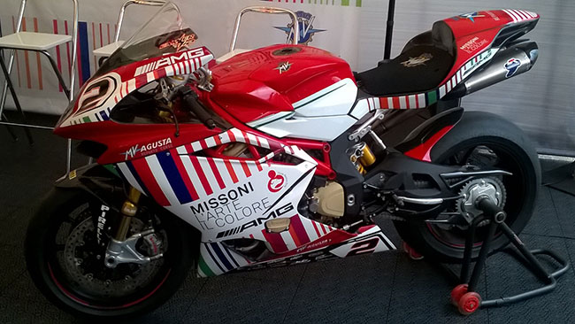 Presentata la livrea Missoni della MV Agusta