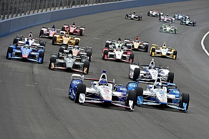 Организаторы IndyCar запретили гонщикам критиковать серию