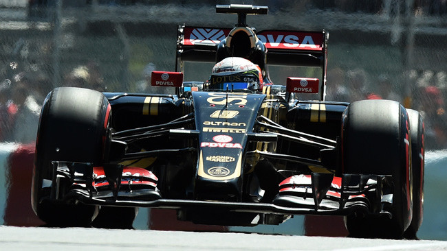 Montreal, Q1: Grosjean davanti, Vettel resta fuori