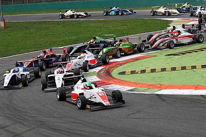 La premiazione dei campioni Tricolore a Motorcircus
