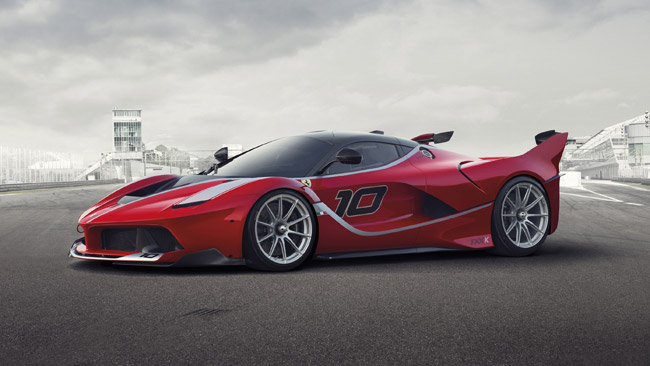 Ad Abu Dhabi debutta l'agressivissima Ferrari FXX K