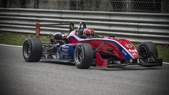 Piero Longhi ancora una volta in pole!