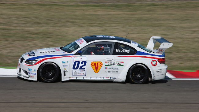Stefano Gabellini guida il tridente Bmw a Varano
