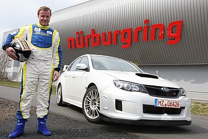 Tommi Makinen al Nordschleife sulla Subaru
