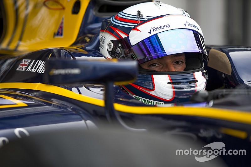 Lynn vence a Vandoorne en la pelea por la pole en Hungría