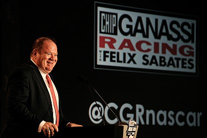 Sócio da equipe de Michael Waltrip compra parte da Chip Ganassi