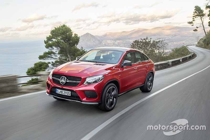 Vidéo - Lewis Hamilton essaie la Mercedes GLE Coupé