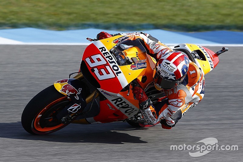 Marquez piega Lorenzo e si prende Indianapolis