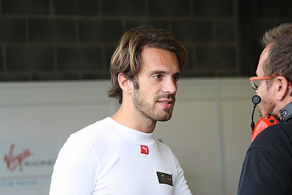 Vergne crê em “boas chances” de conseguir um lugar na Haas