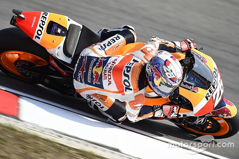 Pedrosa vislumbra duelo contra Márquez y Lorenzo
