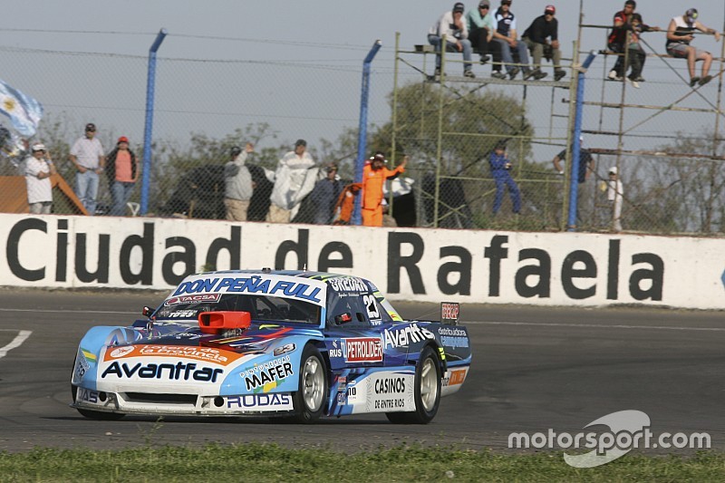 Viernes de Ponte en Rafaela, pero con una sanción