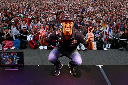 Ricciardo tem fé de que Red Bull correrá em 2016