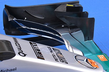 Mercedes: "denti di squalo" fra i flap dell'ala anteriore