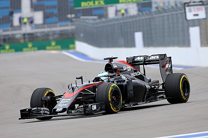 Q1 - Nasr sort Alonso!
