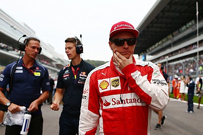 Hakkinen pide a Raikkonen reconocer sus errores