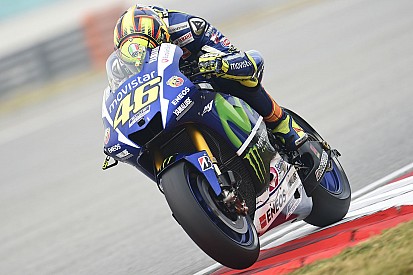 Valentino: "Ha vinto Marc, non vincerò il Mondiale"