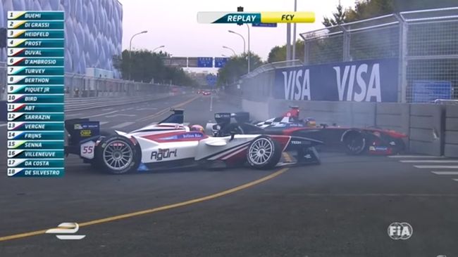Video, l'incidente Da Costa-Villeneuve in Cina
