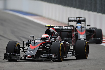 Cambi motore per Button e Alonso: ancora penalizzati