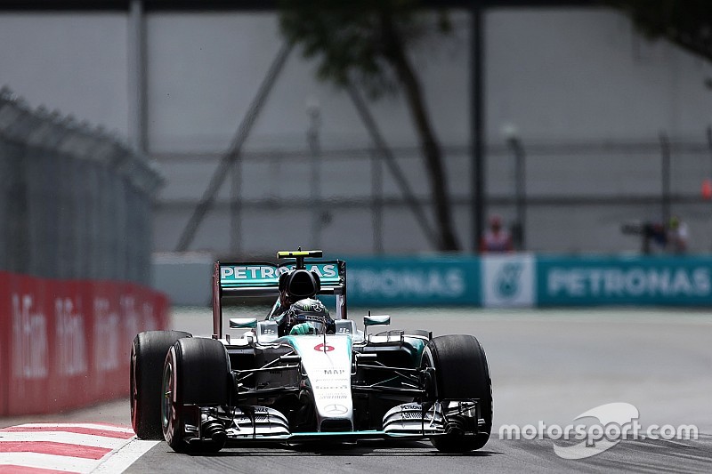 EL2 - Mercedes et Red Bull dominent, Verstappen et Bottas dans le mur