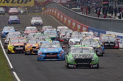 V8-Supercars: Die Saison 2016 nimmt Gestalt an