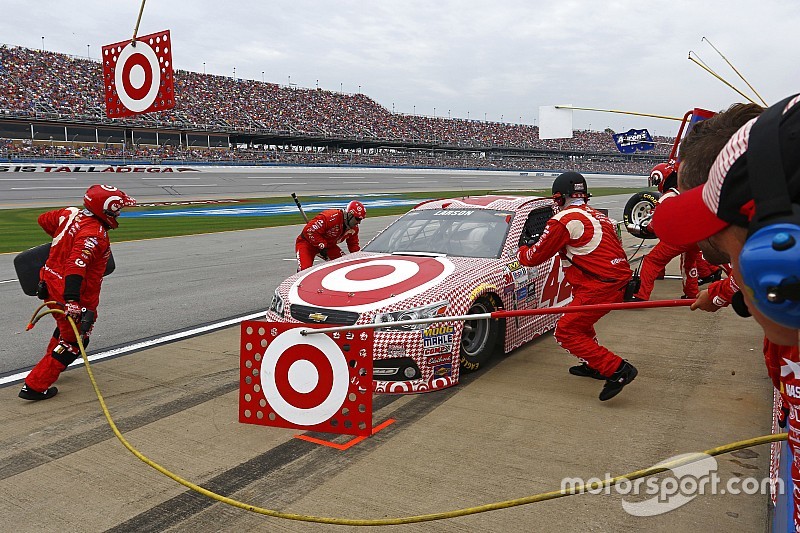 Il Chip Ganassi racing Team vestirà Sparco
