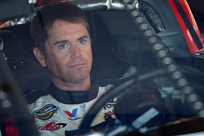 Peters vence em Phoenix e decisão vai para Homestead