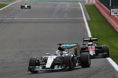 McLaren no coincide con Mercedes sobre sus preocupaciones