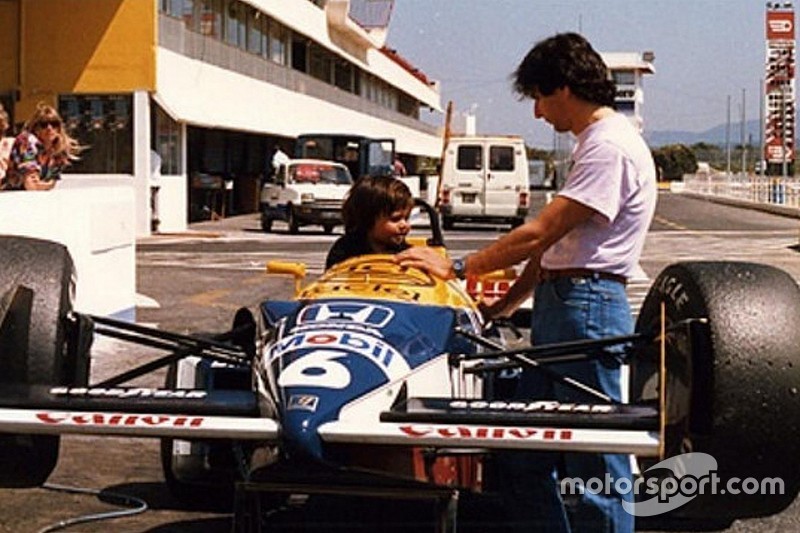 Nelsinho posta foto em Williams do pai:
