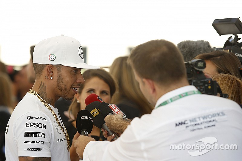 Verifiche FIA: si smontano i motori di Hamilton e Vettel