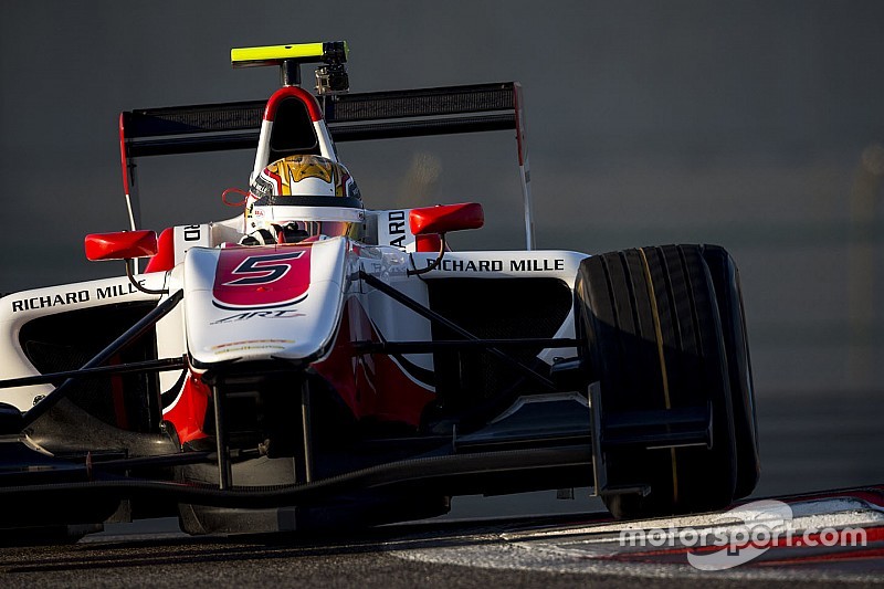 Charles Leclerc eindigt GP3-test met baanrecord