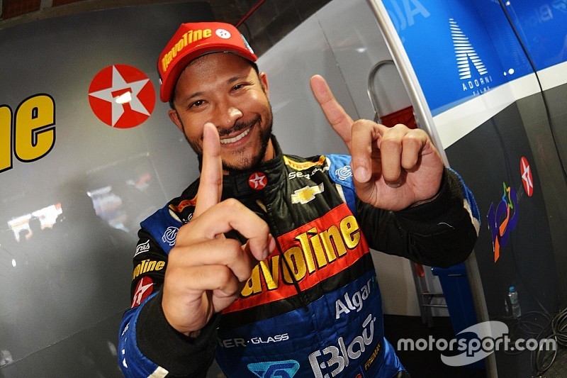 Allam Khodair renova com Full Time e participa de pegadinha