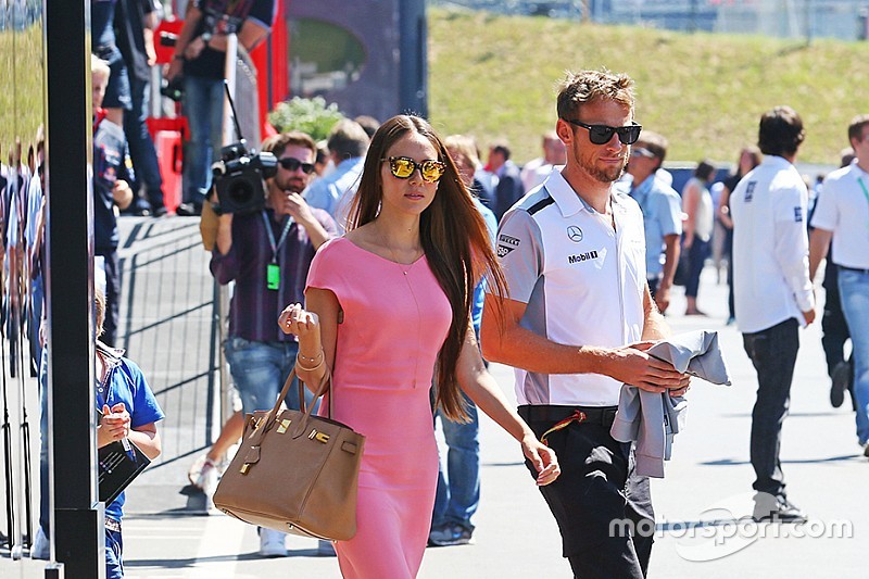 Jenson Button si è separato da Jessica Michibata