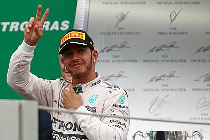 Hamilton comemora 31 anos; veja imagens da carreira