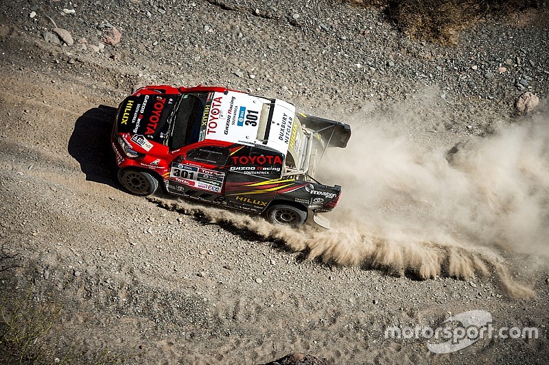 De Villiers hits out at stage suspension: 