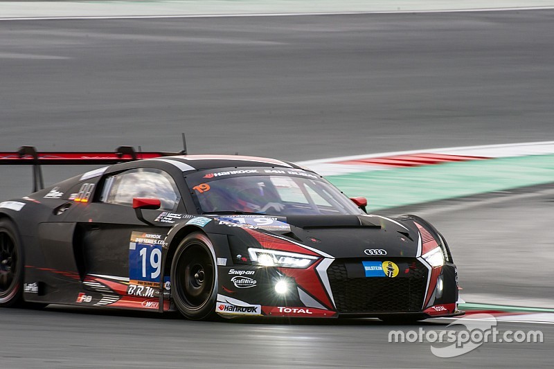 Audi wint met Vanthoor 24 uur van Dubai