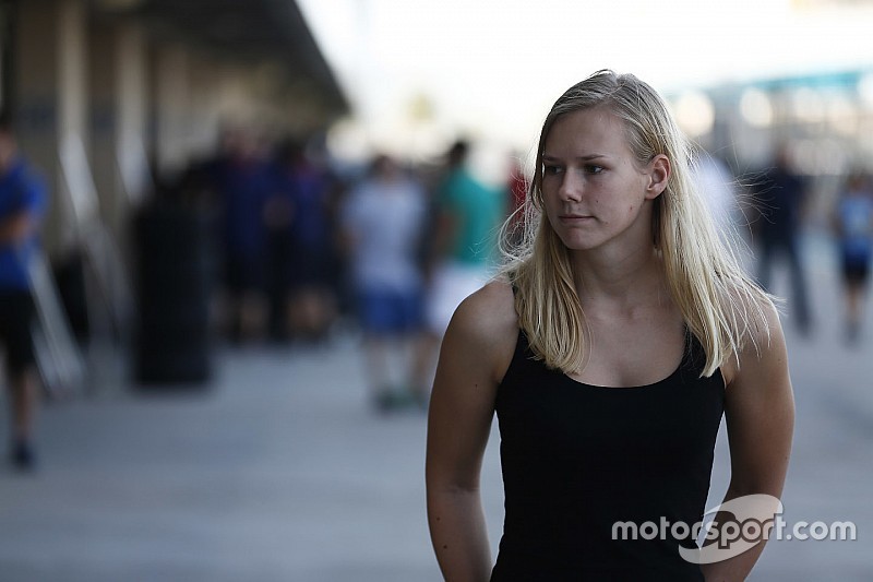 Beitske Visser met Pons in Formula V8 3.5: