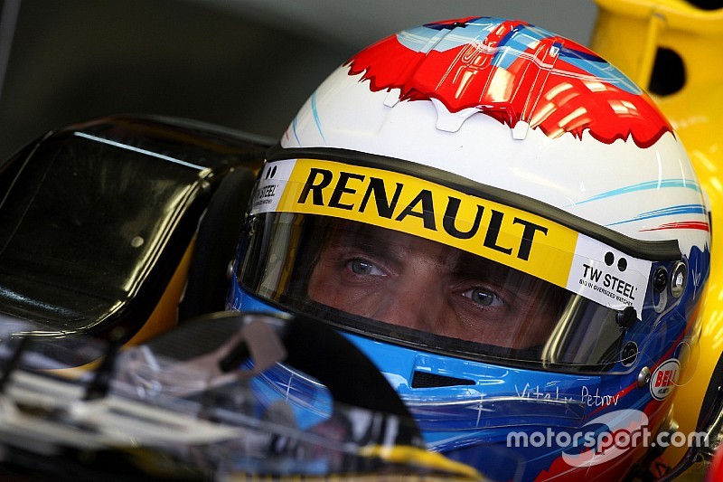 Петров не исключает побед Renault уже в 2017 году