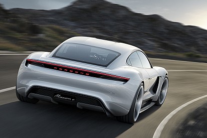 'Porsche ontwikkelt eigen chassis voor elektrische supercar'