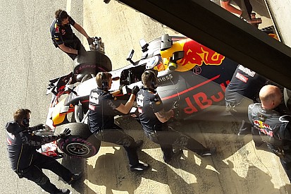 Barcelone, Jour 2 - Red Bull et Ferrari dégainent les ultra-tendres à la mi-journée