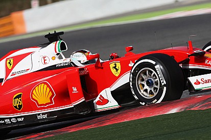 Vettel gaat hard, huiswerk voor Verstappen bij Toro Rosso