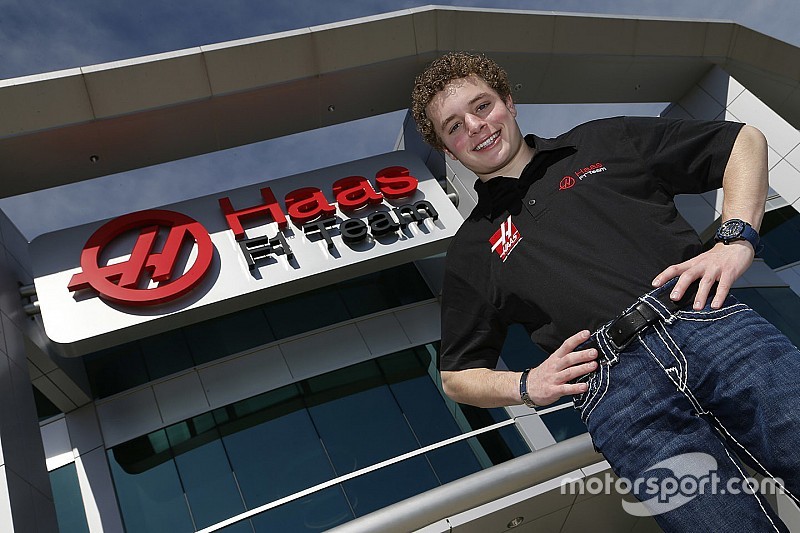 Haas firma Santino Ferrucci como piloto de desarrollo