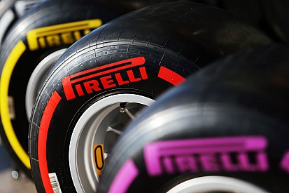 FIA en teams vergaderen in Melbourne over banden voor 2017