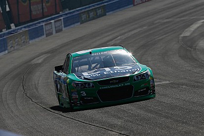Dillon conquista segunda pole da carreira em Fontana