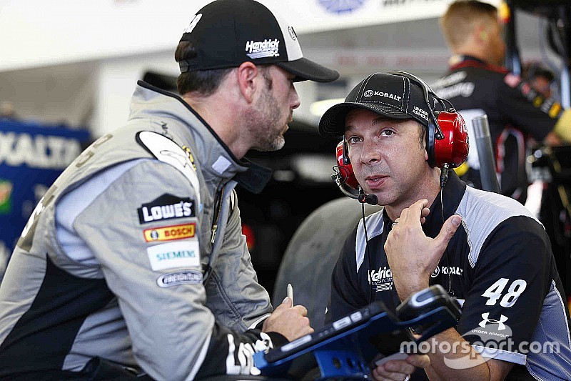 Equipo de Jimmie Johnson no se confía pese a las victorias