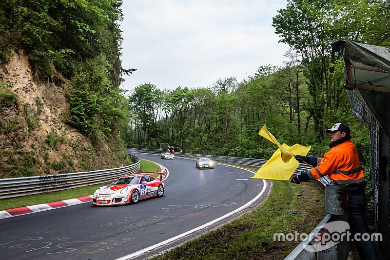 Doppel-Gelb-Regelung wird 2016 bei der VLN eingeführt