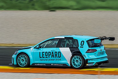I fan diventano protagonisti sui social TCR
