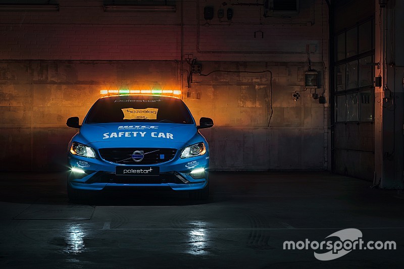 Dit is de Volvo V60 Polestar WTCC Safety Car