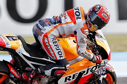 Marquez wint hectische MotoGP-race in Argentinië